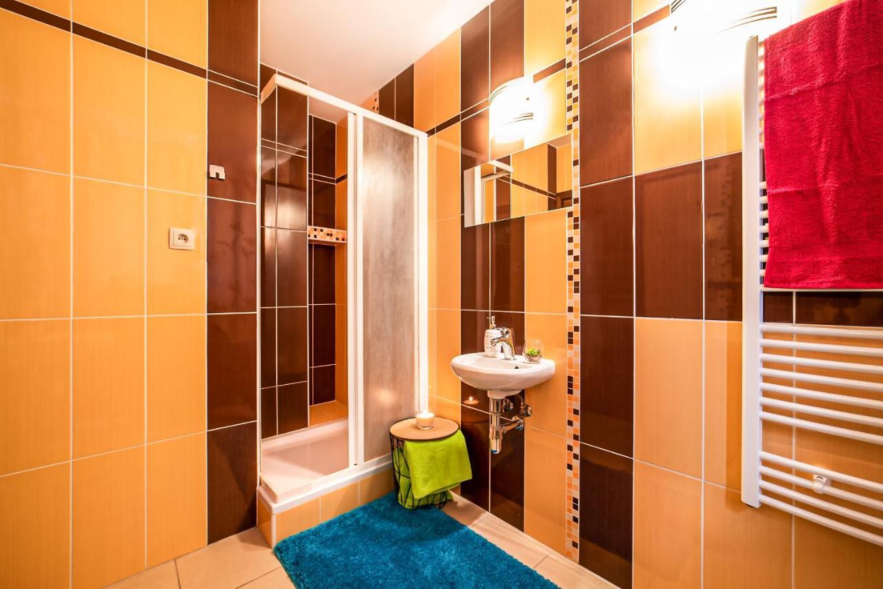 Apartman Tulanie 62 Kamzik Donovaly 2 Izbovy Mezonet Deluxe Parkovanie V Podzemnej Garazi Zdarma Екстериор снимка